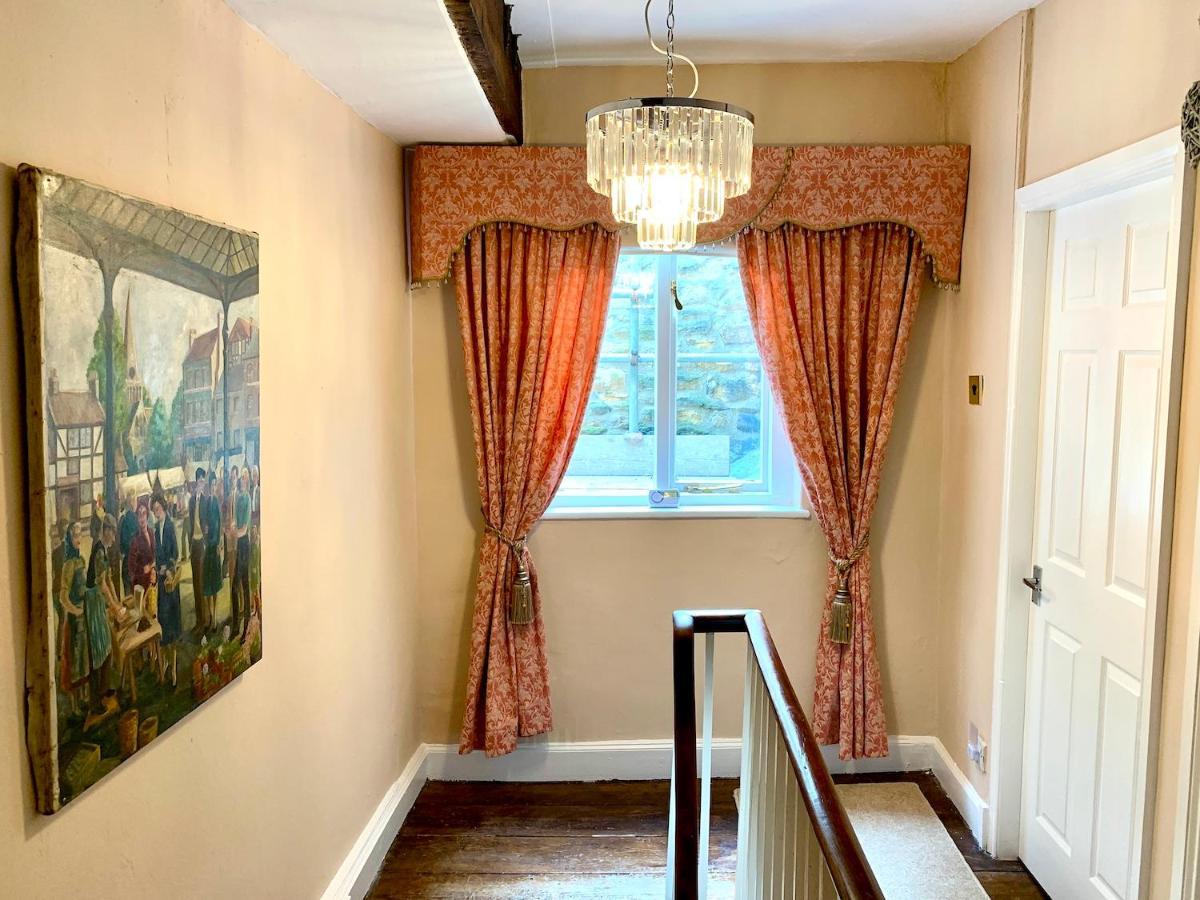 Spacious Georgian Apartment, Central Barnard Castle. Exterior photo
